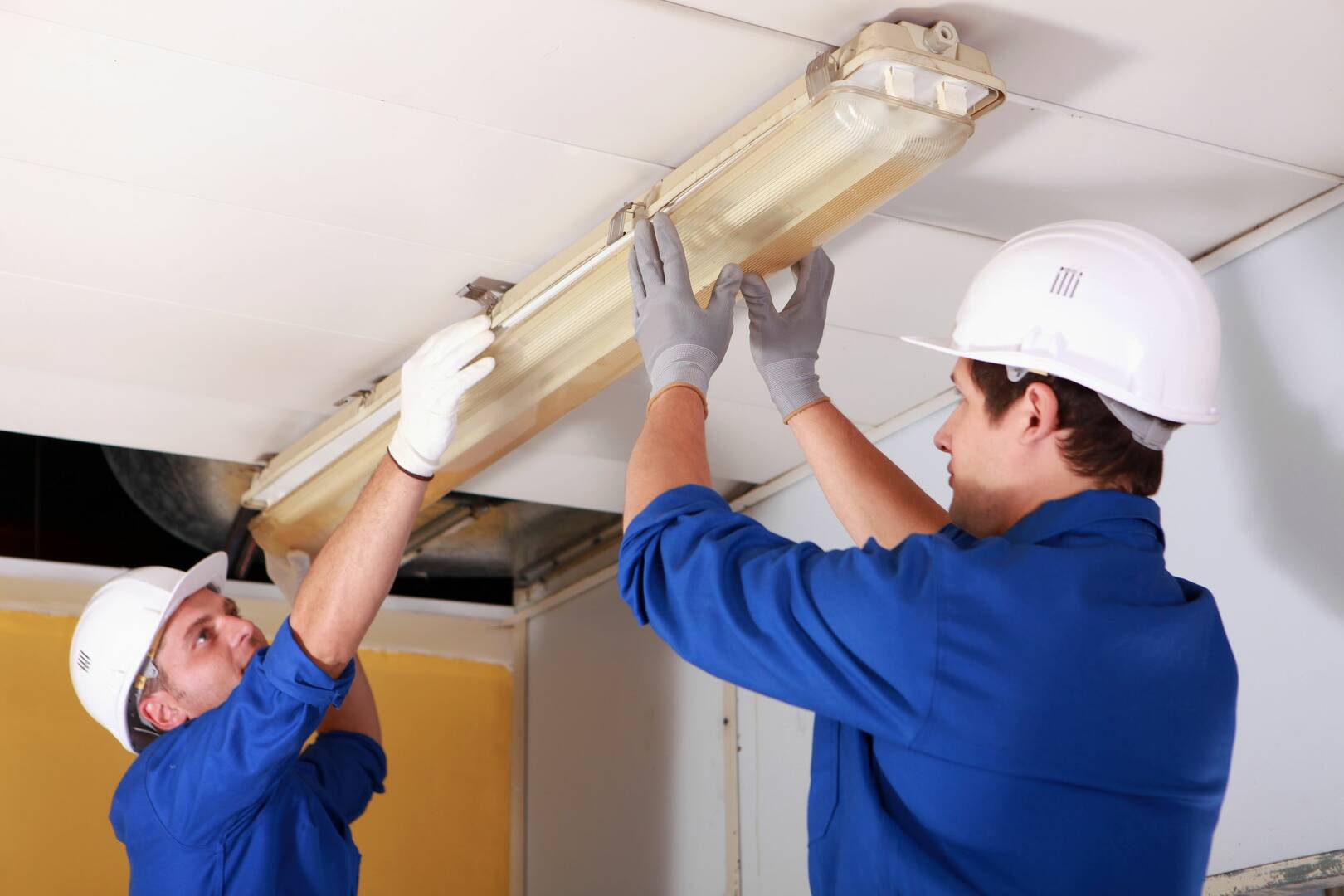 A.J.C. Electrical Service Pty Ltd logo